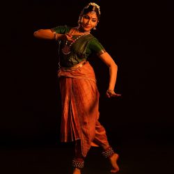 bharatanatyam-7733727_1280